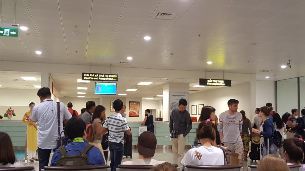 Full guidance of Getting Visa On Arrival at Noi Bai International Airport (Ha Noi City)
