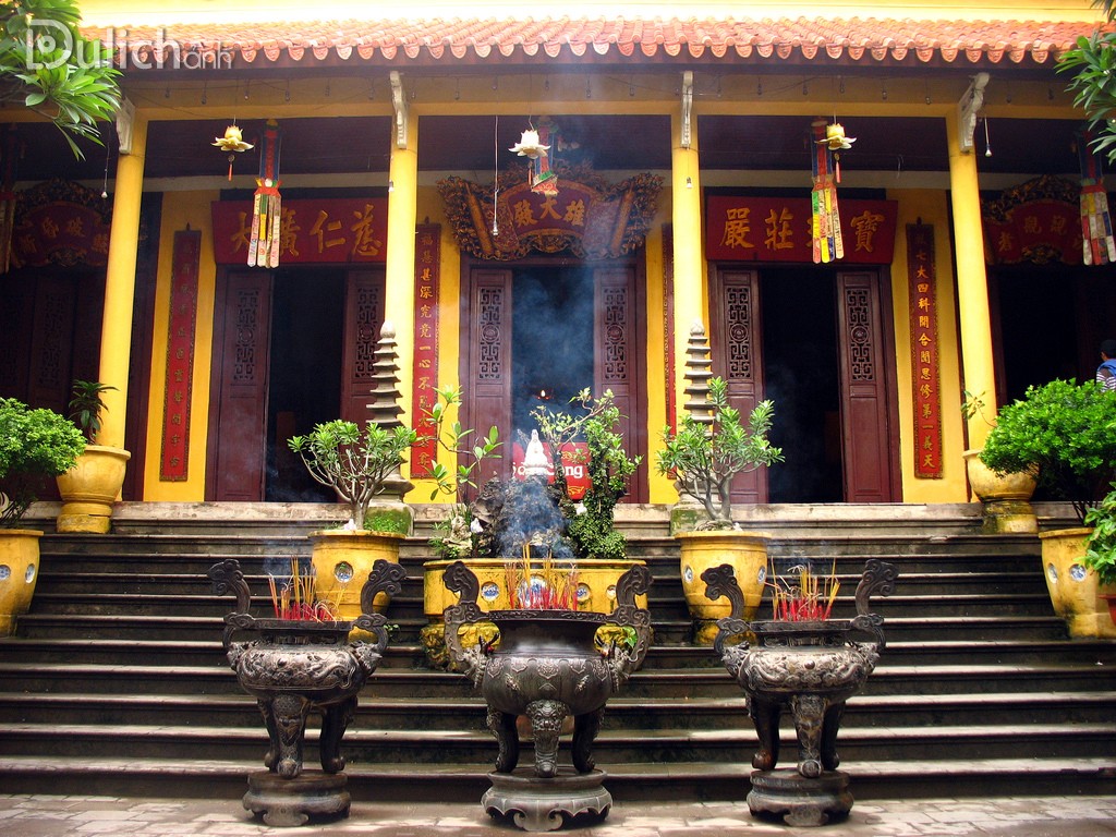 Quan Su Pagoda in Hanoi city, Vietnam