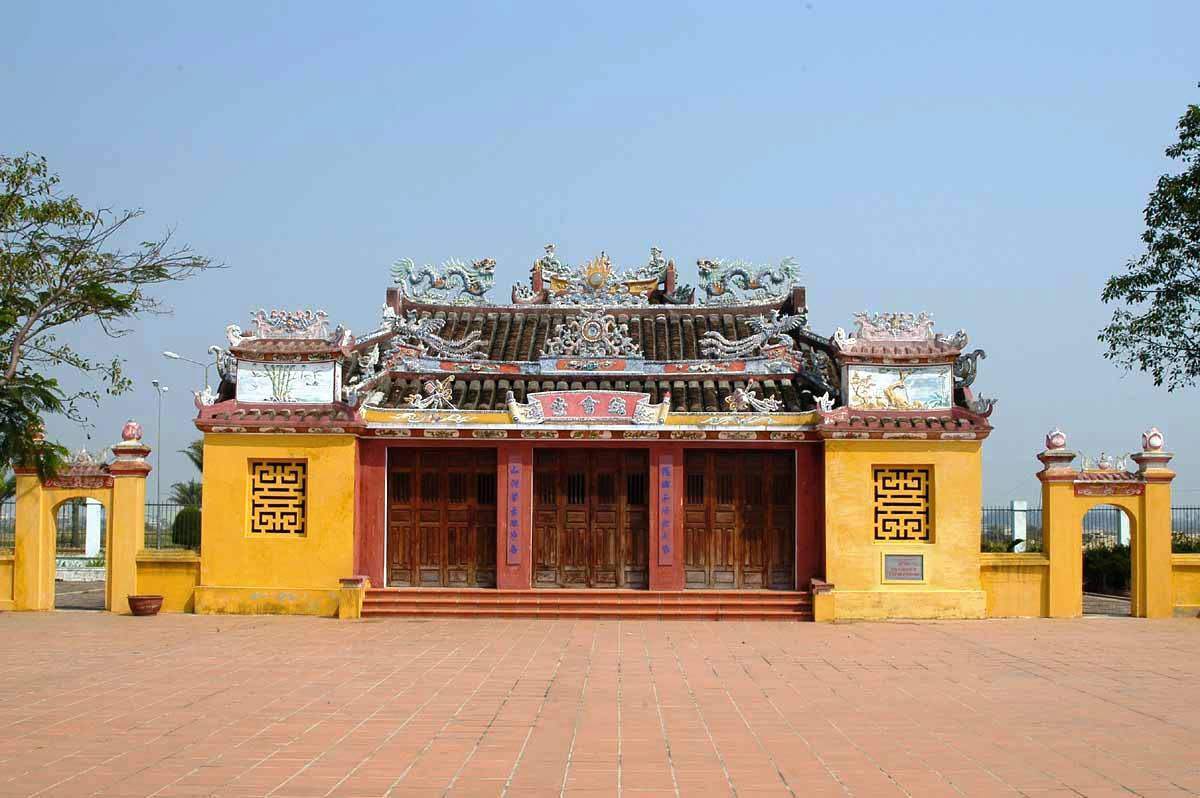 Nai Nam Communal House ( Đình Nại Nam) in Danang city