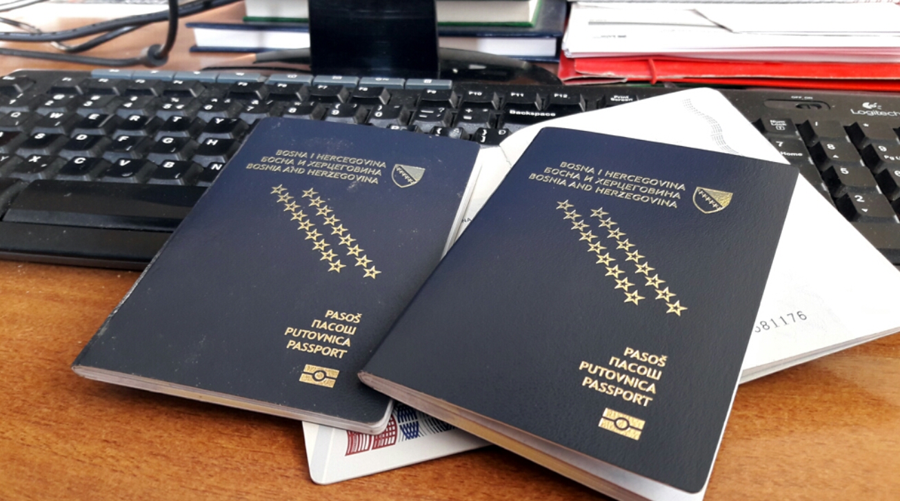 波斯尼亚人申请越南电子签证所需文件、入境地点、有效期和程序2024