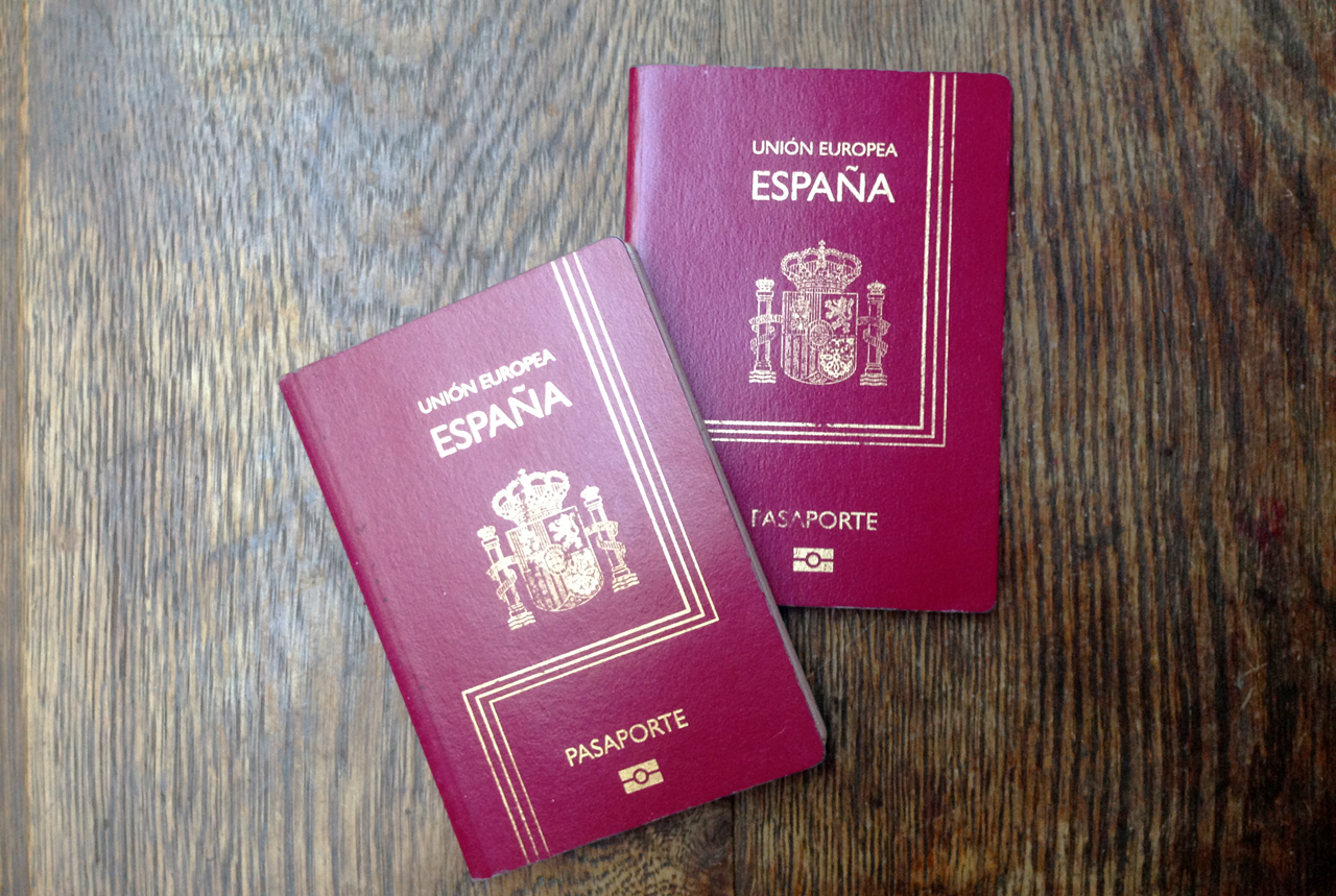 西班牙人申请越南电子签证所需文件、入境地点、有效期和程序2024