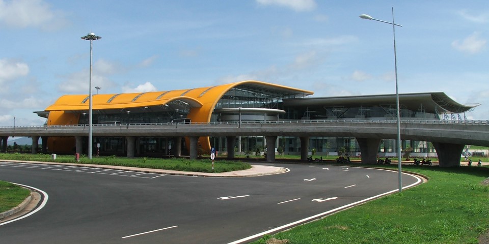 從2022年3月15日起蓮姜機場允許外國遊客再次進入越南 | 通過蓮姜機場（大叻市）進入越南的簽證申請指南2022