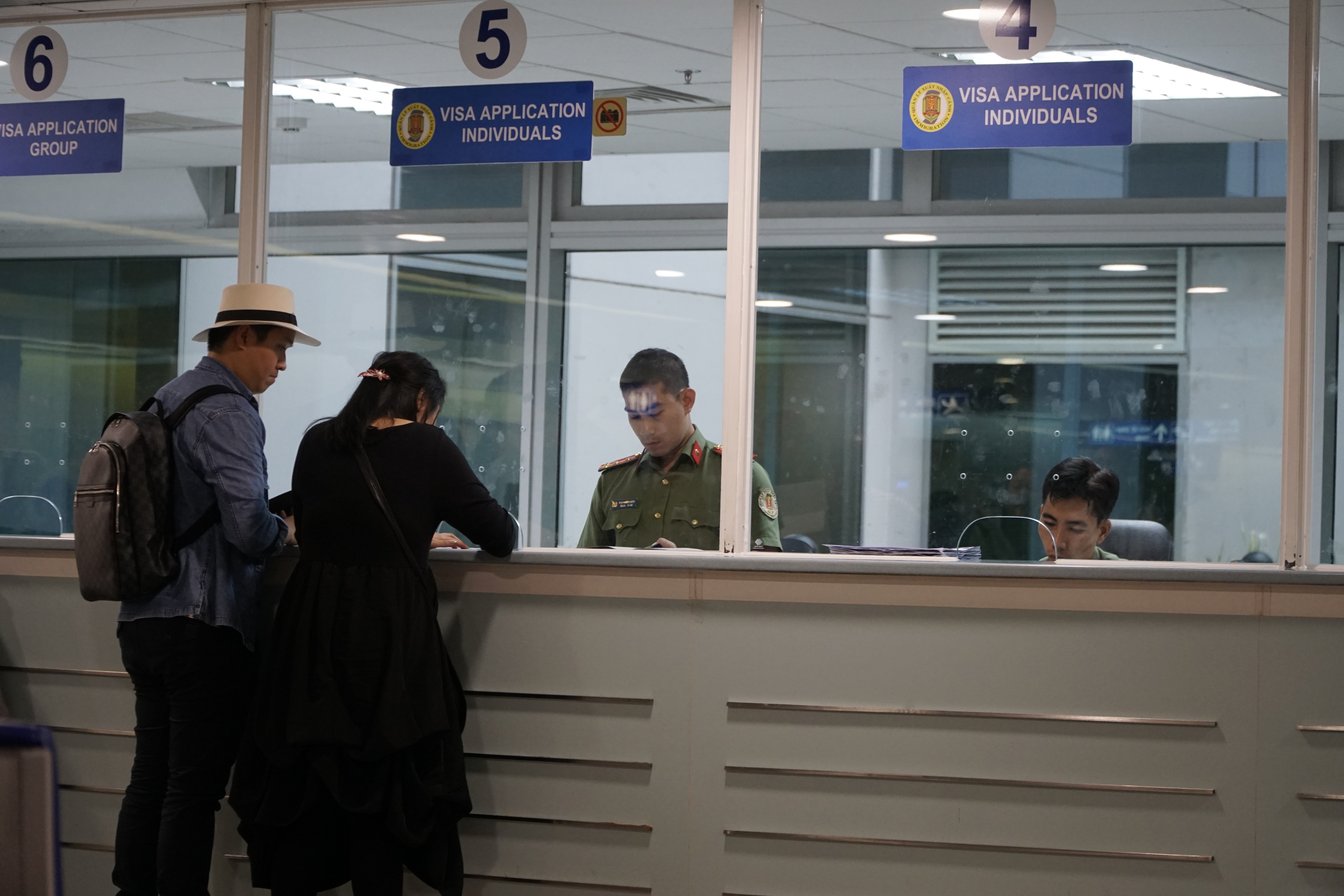 تأشيرة فيتنام عند الوصول