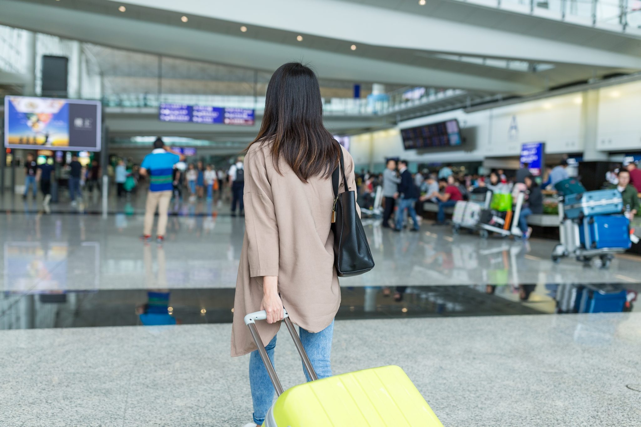 【香港人的越南快速通道服務進入芽莊2024】香港人如何預訂金蘭機場的越南快速通道服務？