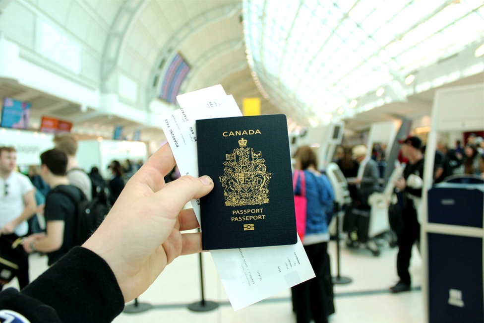 How To Obtain A Visa At The Vietnamese Airport For Canadian Citizens In 2024 ? Conditions and Instructions for Applying for a Vietnam Visa at the Airport