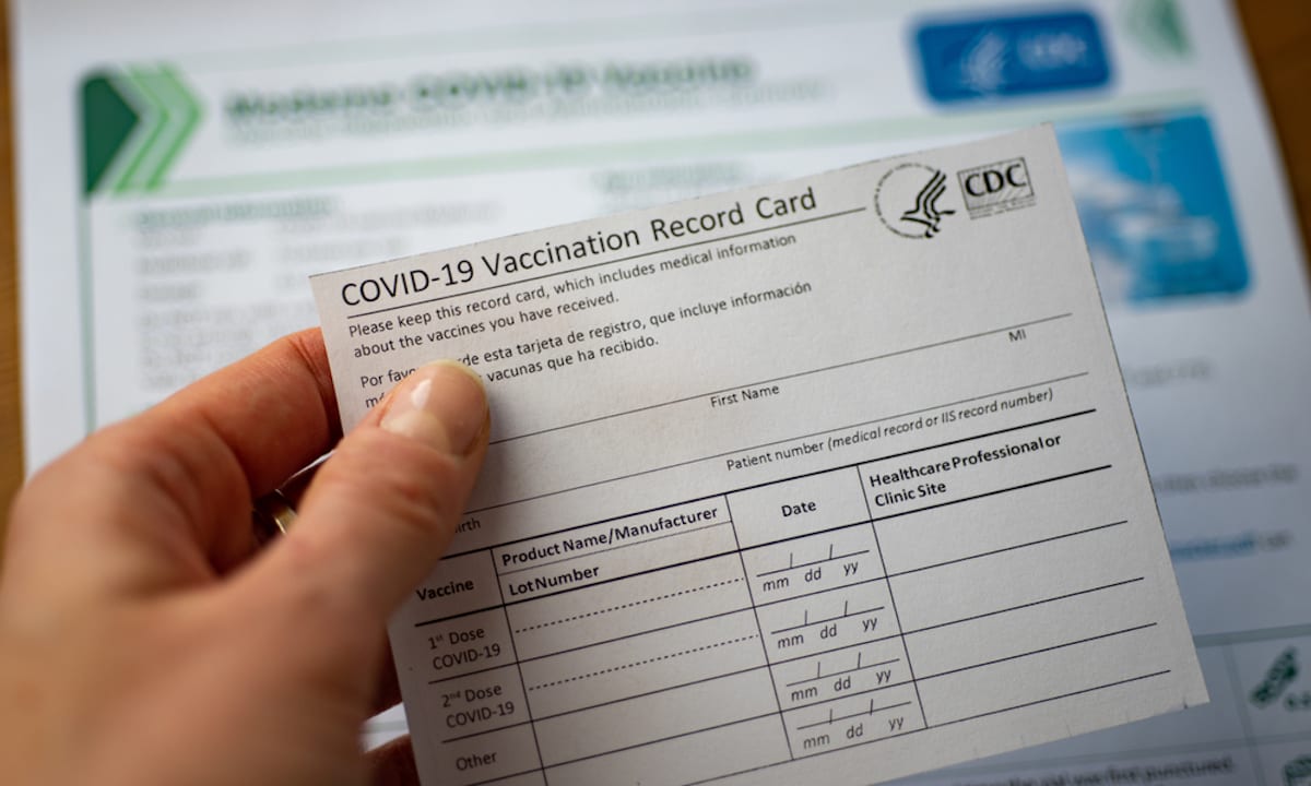 外國人可以憑疫苗護照前往越南嗎？ Covid-19大流行時期進入越南所需的文件